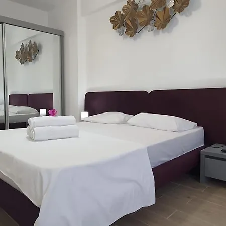 Infinity Premier Deluxe Spa Private Parking